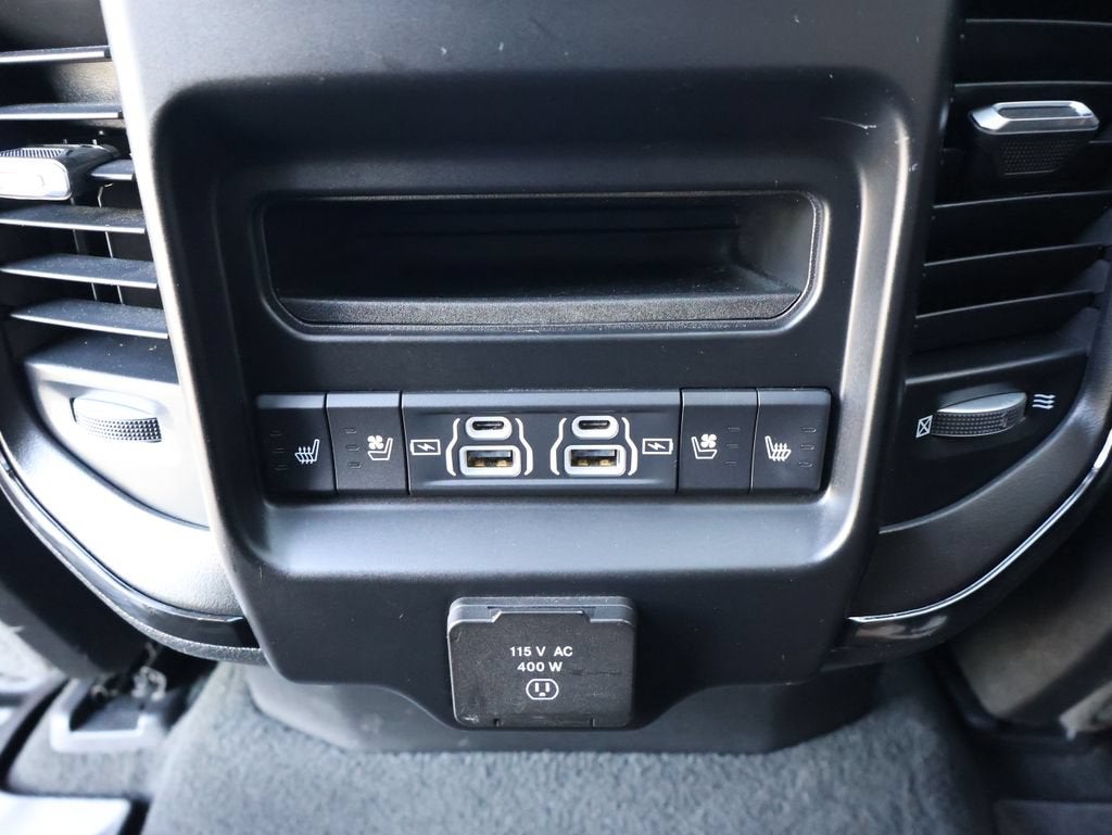 2023 RAM 1500 Limited Crew Cab 4x4 5'7" Box