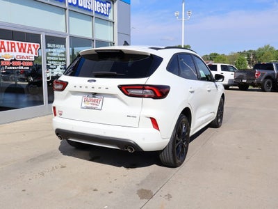 2023 Ford Escape ST-Line Elite