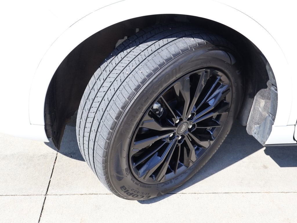 2023 Ford Escape ST-Line Elite