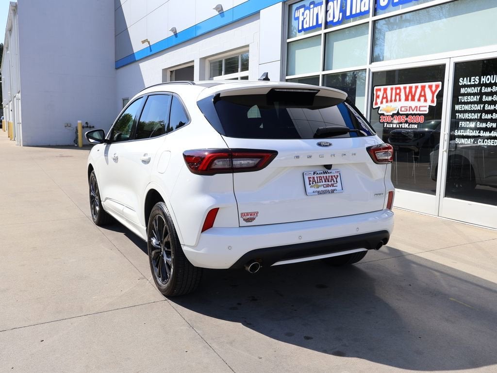 2023 Ford Escape ST-Line Elite