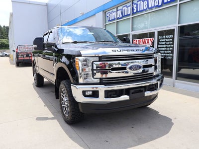 2017 Ford Super Duty F-250 SRW Lariat