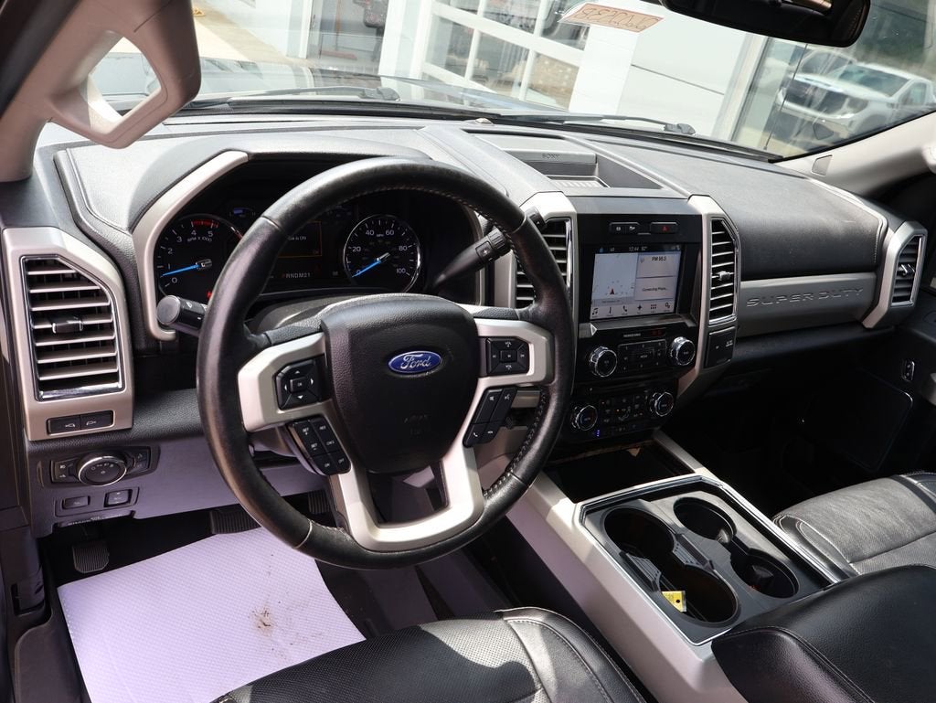 2017 Ford Super Duty F-250 SRW Lariat