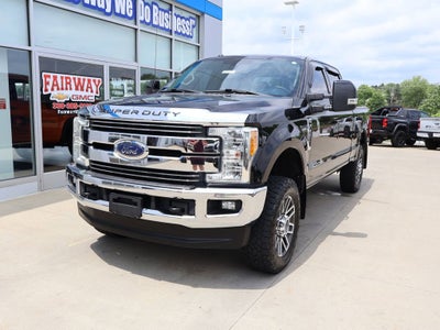 2017 Ford Super Duty F-250 SRW Lariat