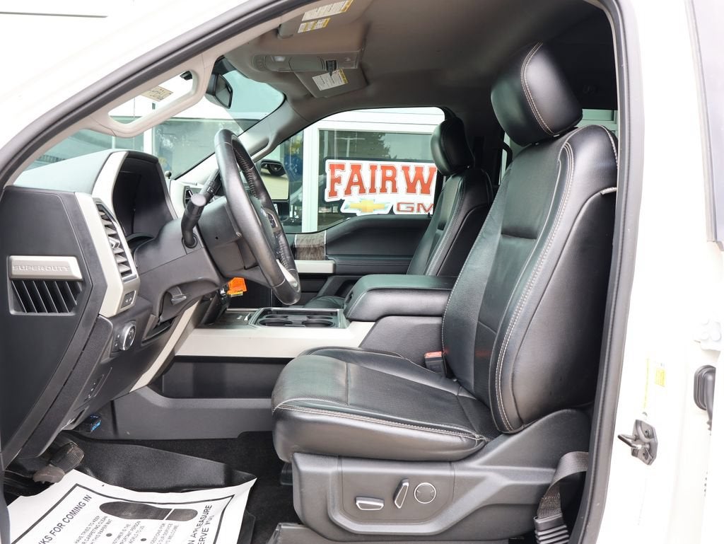 2017 Ford F-350 LARIAT