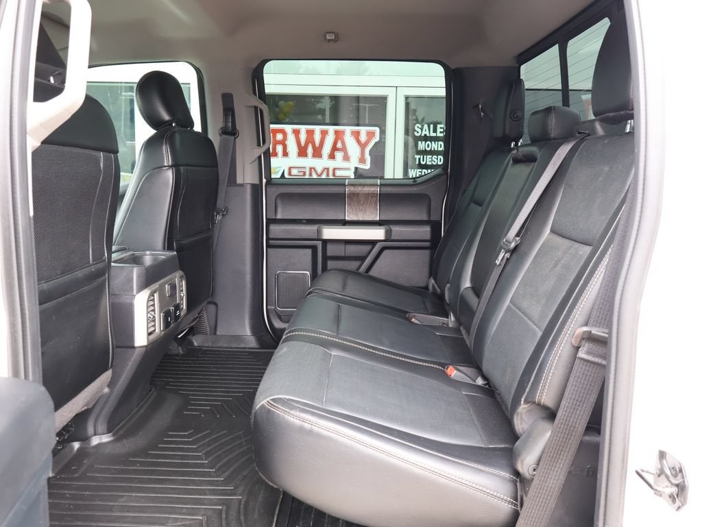 2017 Ford F-350 LARIAT