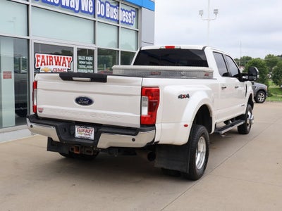 2017 Ford F-350 LARIAT