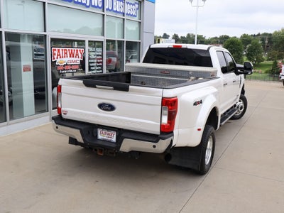 2017 Ford F-350 LARIAT