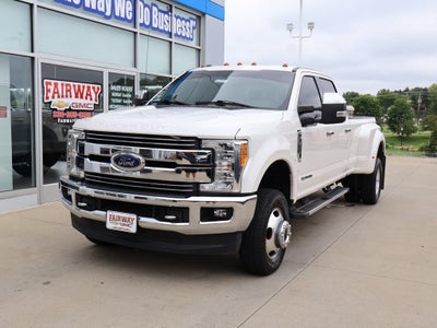 2017 Ford F-350 LARIAT