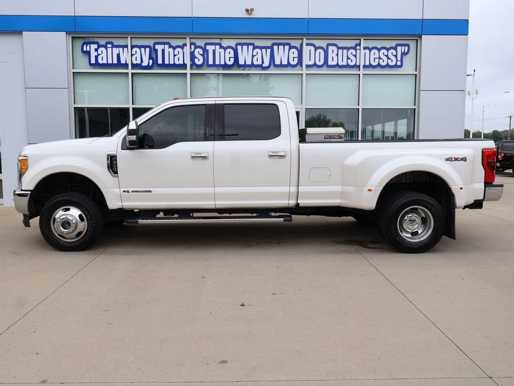 2017 Ford F-350 LARIAT