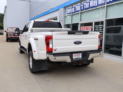 2017 Ford F-350 LARIAT