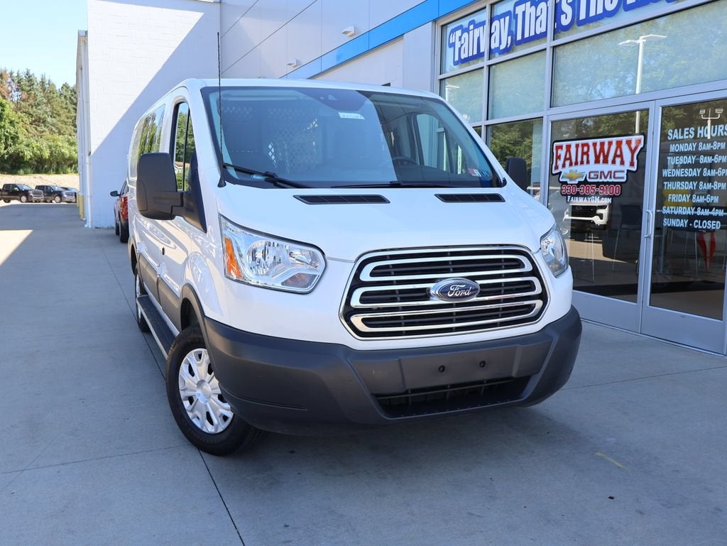 2017 Ford Transit-250 T-250 130" Low Rf 9000 GVWR Swing-Out RH Dr