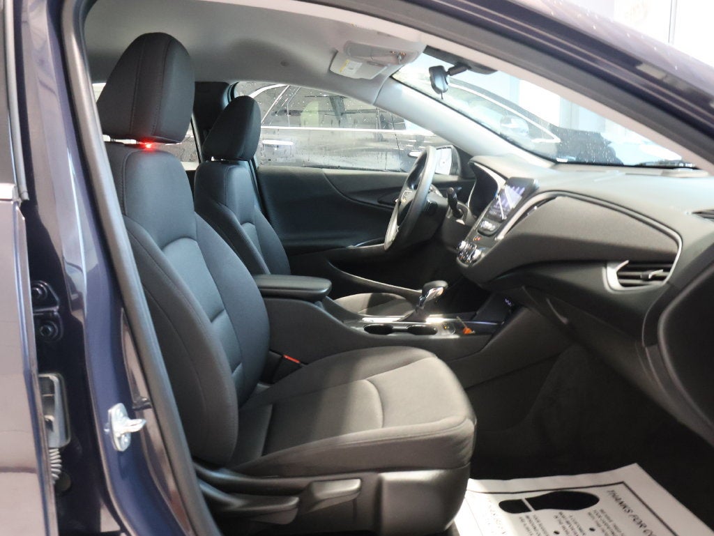 2025 Chevrolet Malibu 1LT