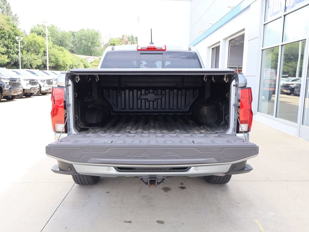 2025 Chevrolet Colorado WT/LT