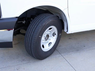 2025 Chevrolet Express Cargo WT