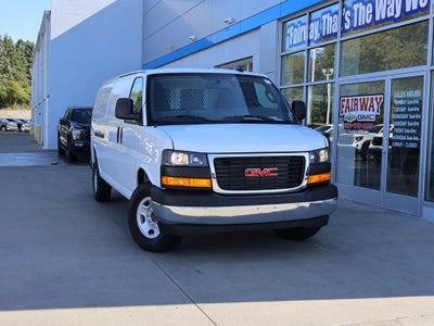 2025 Chevrolet Express Cargo WT