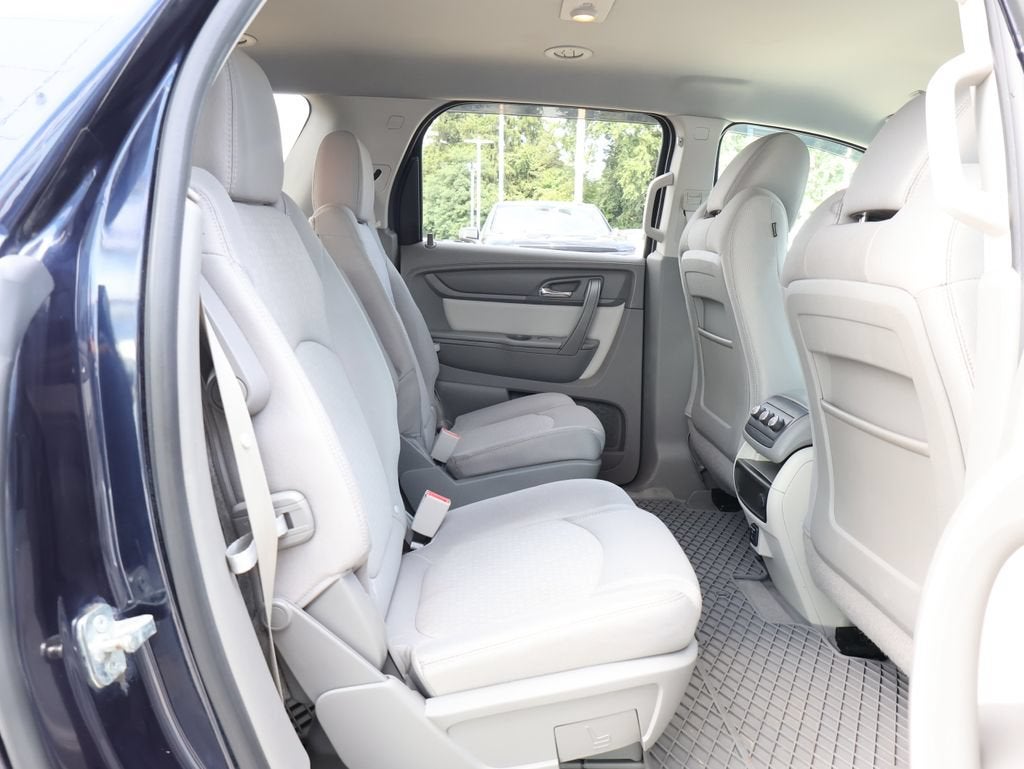2015 GMC Acadia SLE