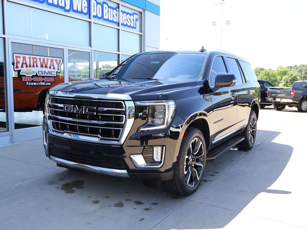 2023 GMC Yukon SLT