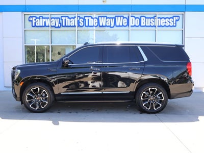 2023 GMC Yukon SLT