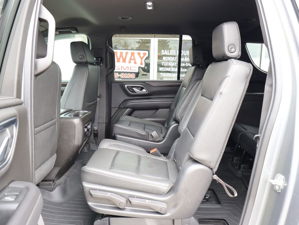 2021 Chevrolet Suburban LT