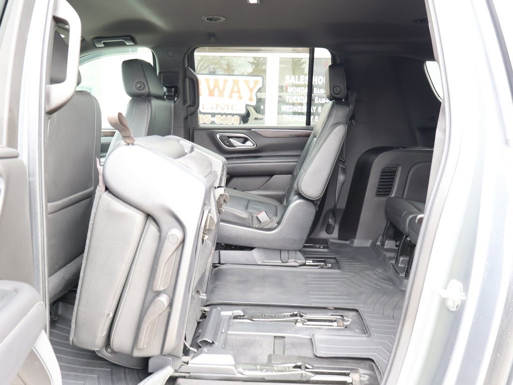 2021 Chevrolet Suburban LT