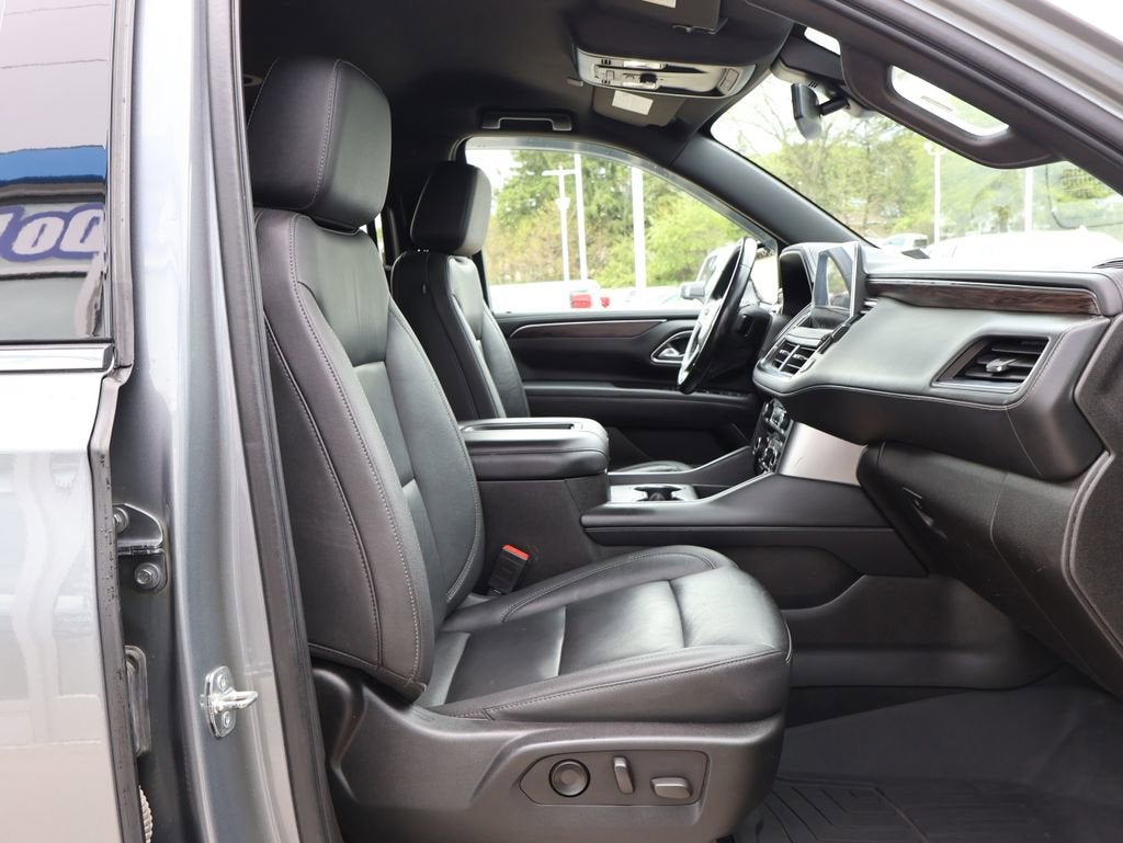 2021 Chevrolet Suburban LT