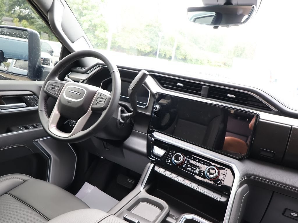 2025 GMC Sierra 2500 HD Denali