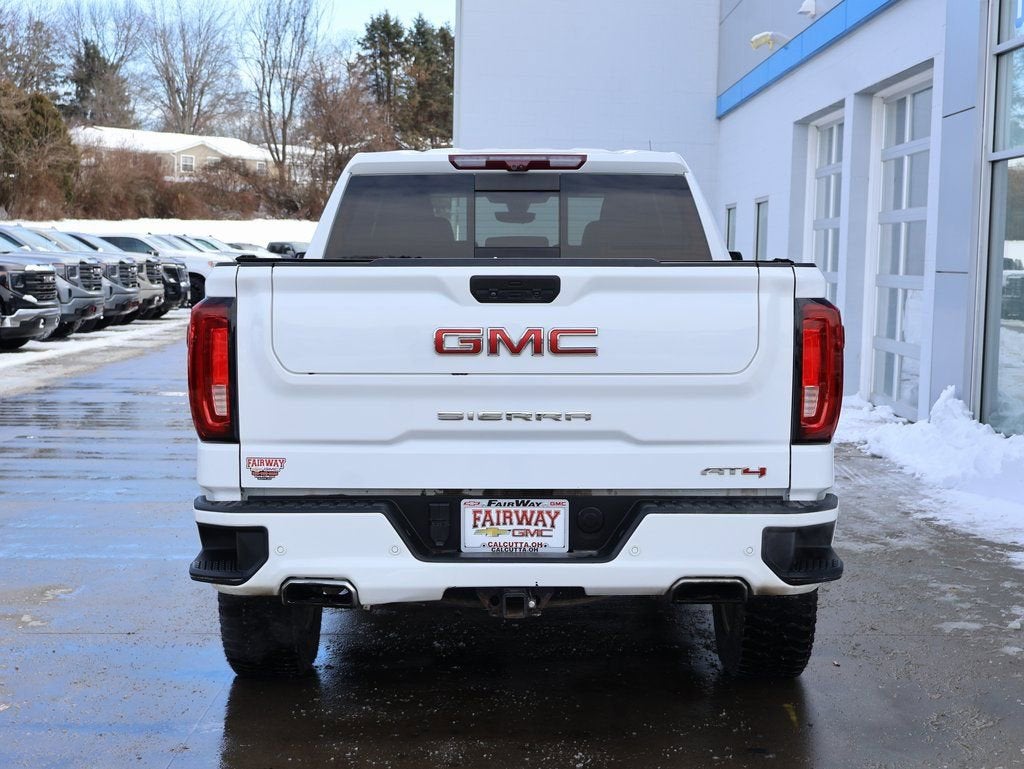 2021 GMC Sierra 1500 AT4