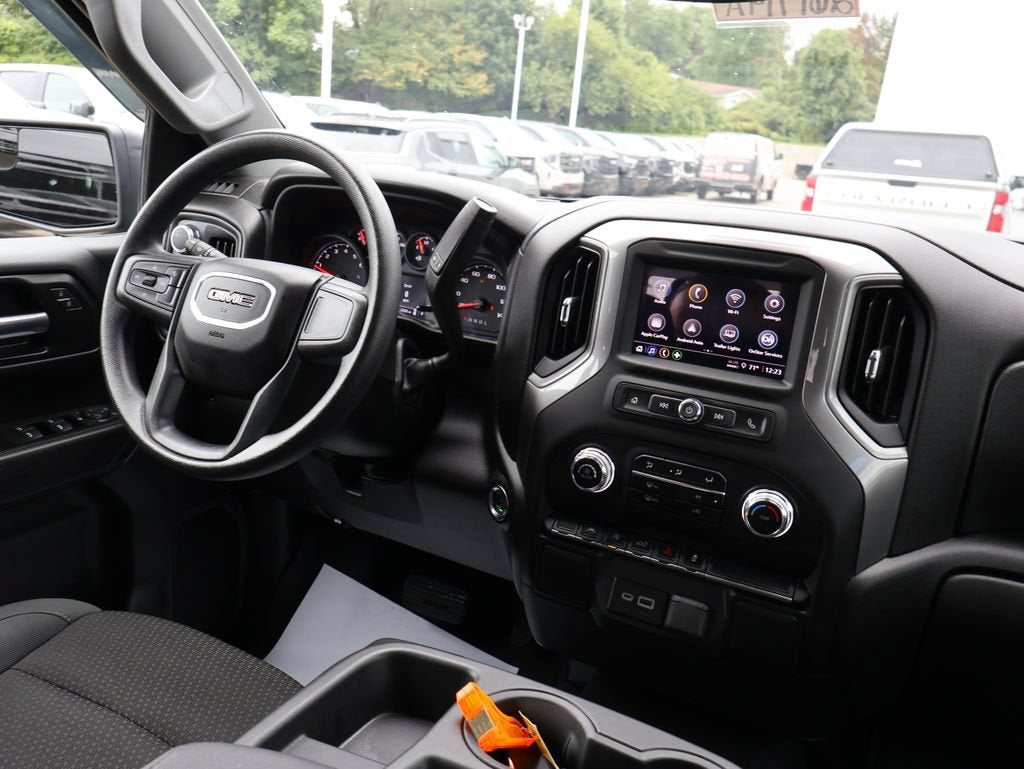2025 GMC Sierra 1500 Pro