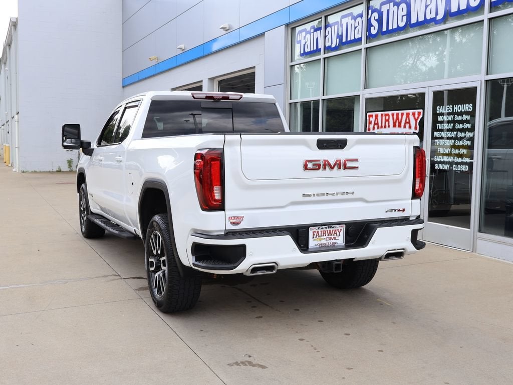 2021 GMC Sierra 1500 AT4