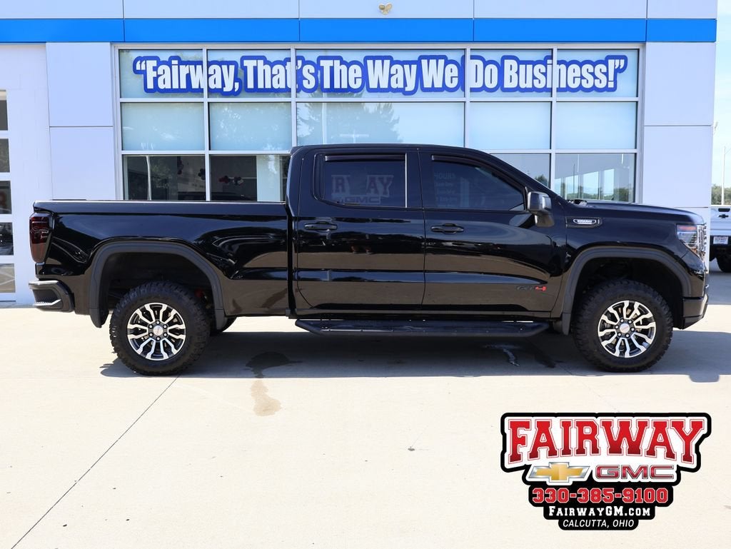 2023 GMC Sierra 1500 AT4