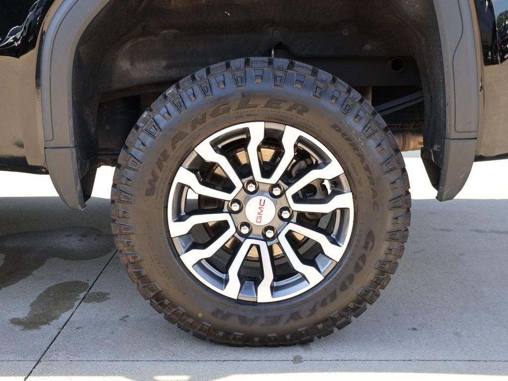 2023 GMC Sierra 1500 AT4