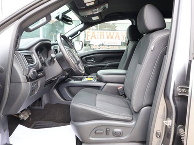 2019 Nissan TITAN SV