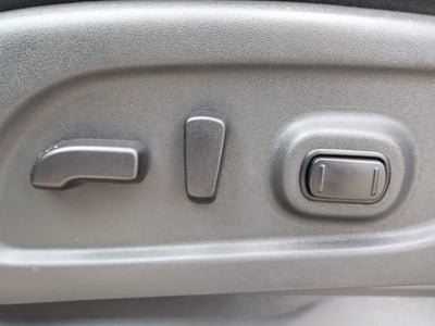 2019 Nissan TITAN SV