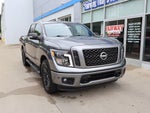 2019 Nissan TITAN SV