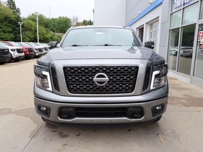 2019 Nissan TITAN SV