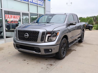 2019 Nissan TITAN SV