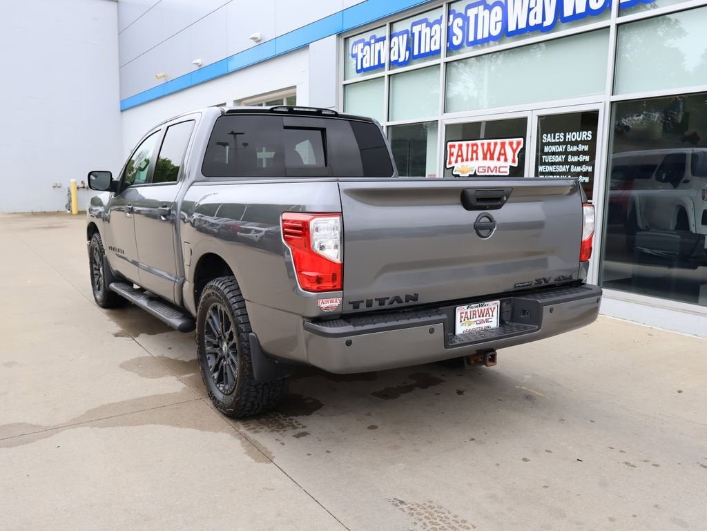 2019 Nissan TITAN SV