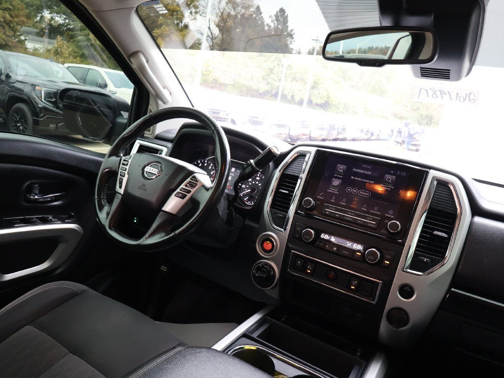 2021 Nissan TITAN Crew Cab SV 4x4