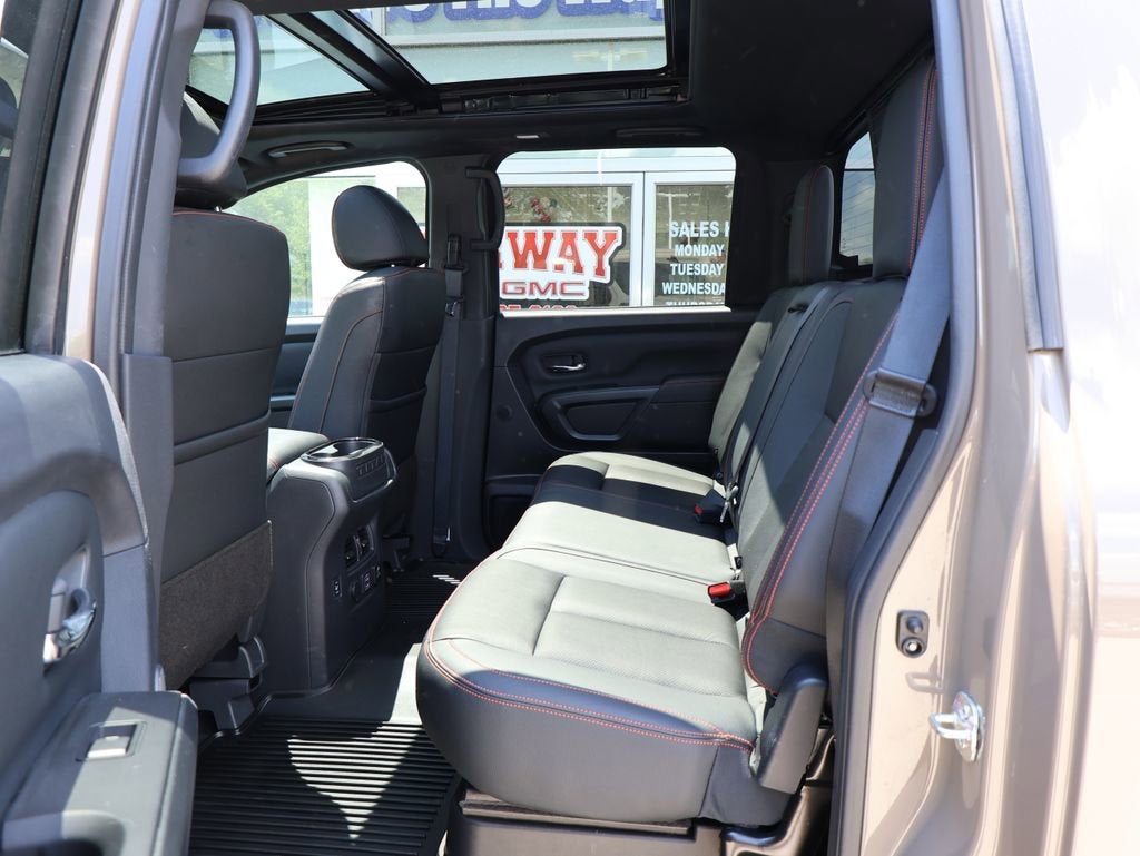 2024 Nissan TITAN XD Crew Cab PRO-4X 4x4