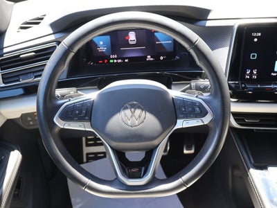 2024 Volkswagen Atlas Cross Sport 2.0T SEL Premium R-Line