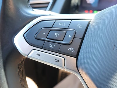 2024 Volkswagen Atlas Cross Sport 2.0T SEL Premium R-Line