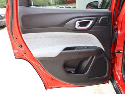 2024 Jeep Compass Latitude Lux FWD