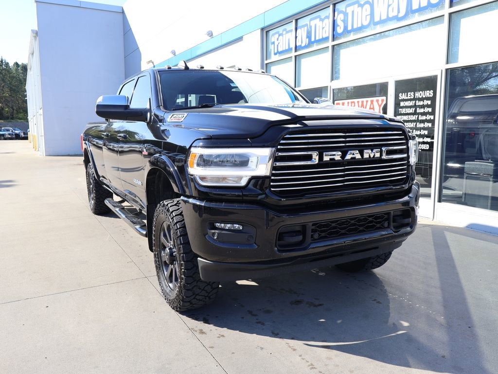 2021 RAM 3500 Laramie Crew Cab 4x4 8' Box