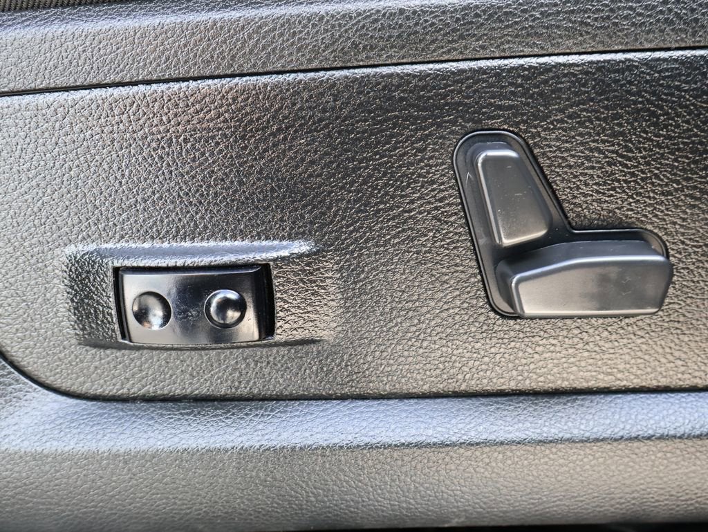 2021 RAM 3500 Laramie Crew Cab 4x4 8' Box
