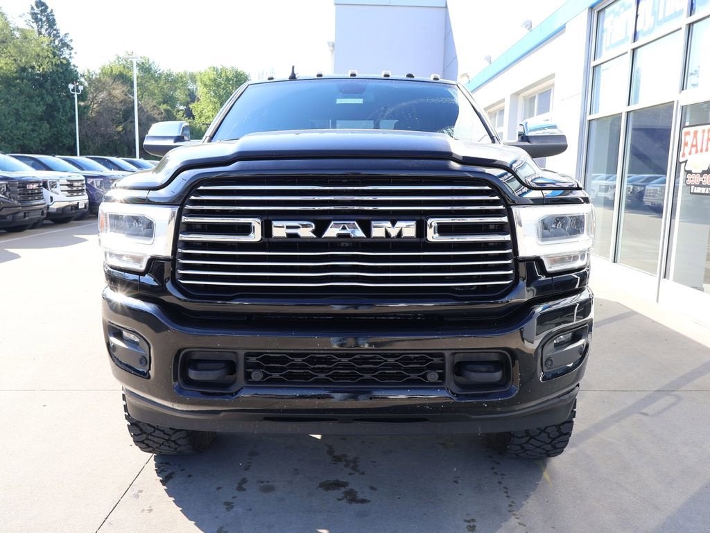 2021 RAM 3500 Laramie Crew Cab 4x4 8' Box
