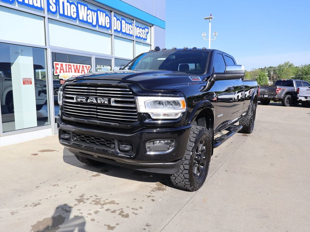 2021 RAM 3500 Laramie Crew Cab 4x4 8' Box