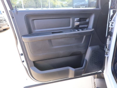 2018 RAM 2500 Tradesman Crew Cab 4x4 6'4" Box