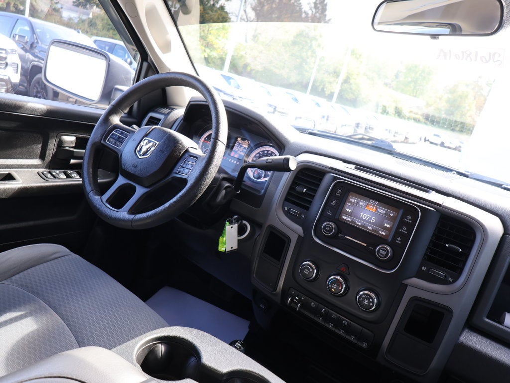 2018 RAM 2500 Tradesman Crew Cab 4x4 6'4" Box