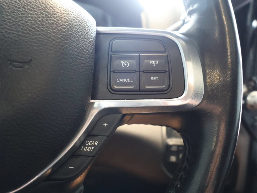 2022 RAM 2500 Laramie Crew Cab 4x4 6'4" Box