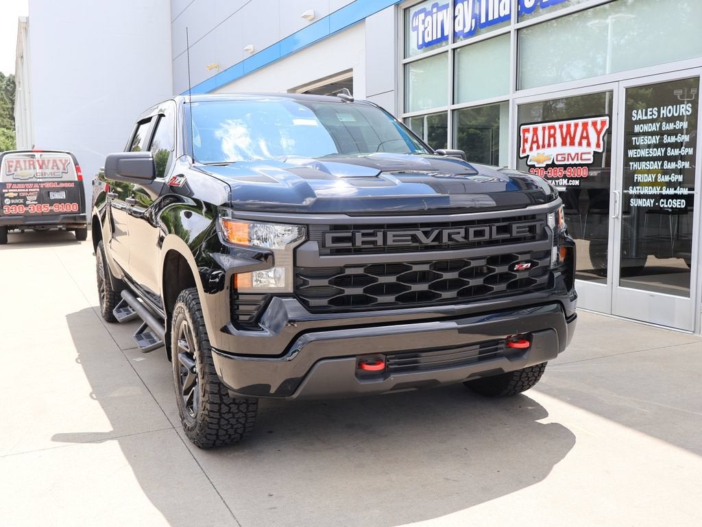 2022 Chevrolet Silverado 1500 Custom Trail Boss